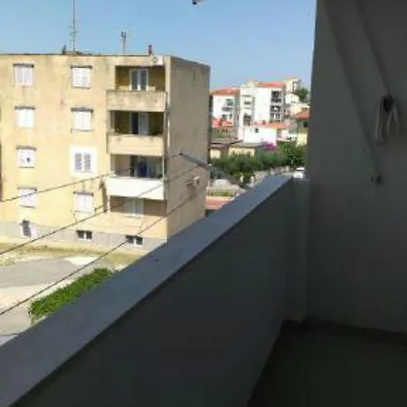 Julija * Makarska